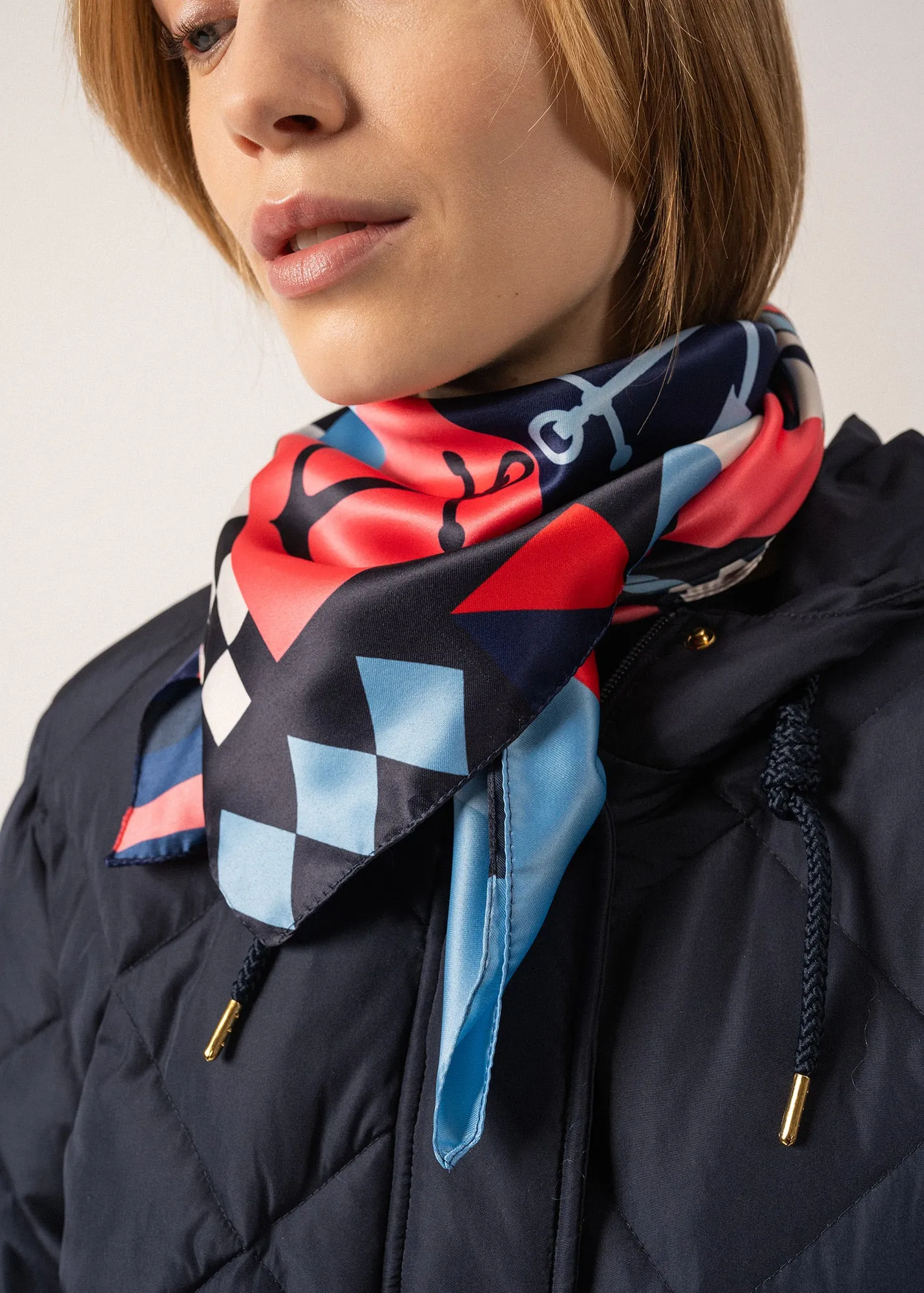 CARRE SEABED - Square Scarf With Geographic Motif (NAVY / RED)