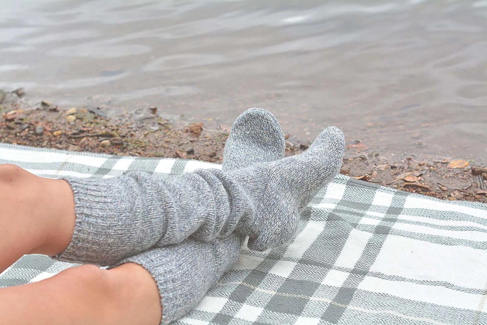 Cashmere Cabin Socks | Mindful | Size 5-8