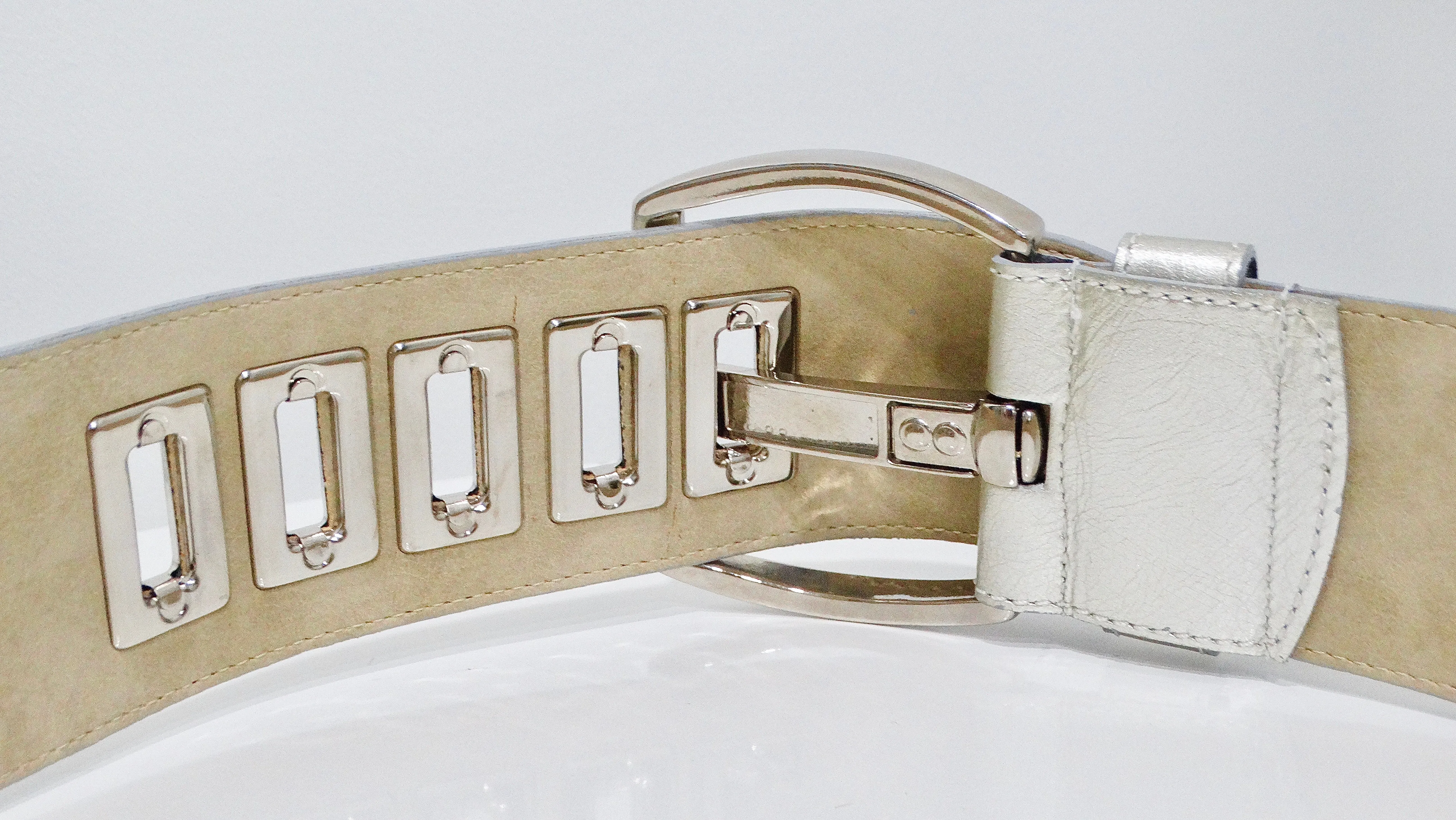 Dismero Patent Champagne Leather Belt