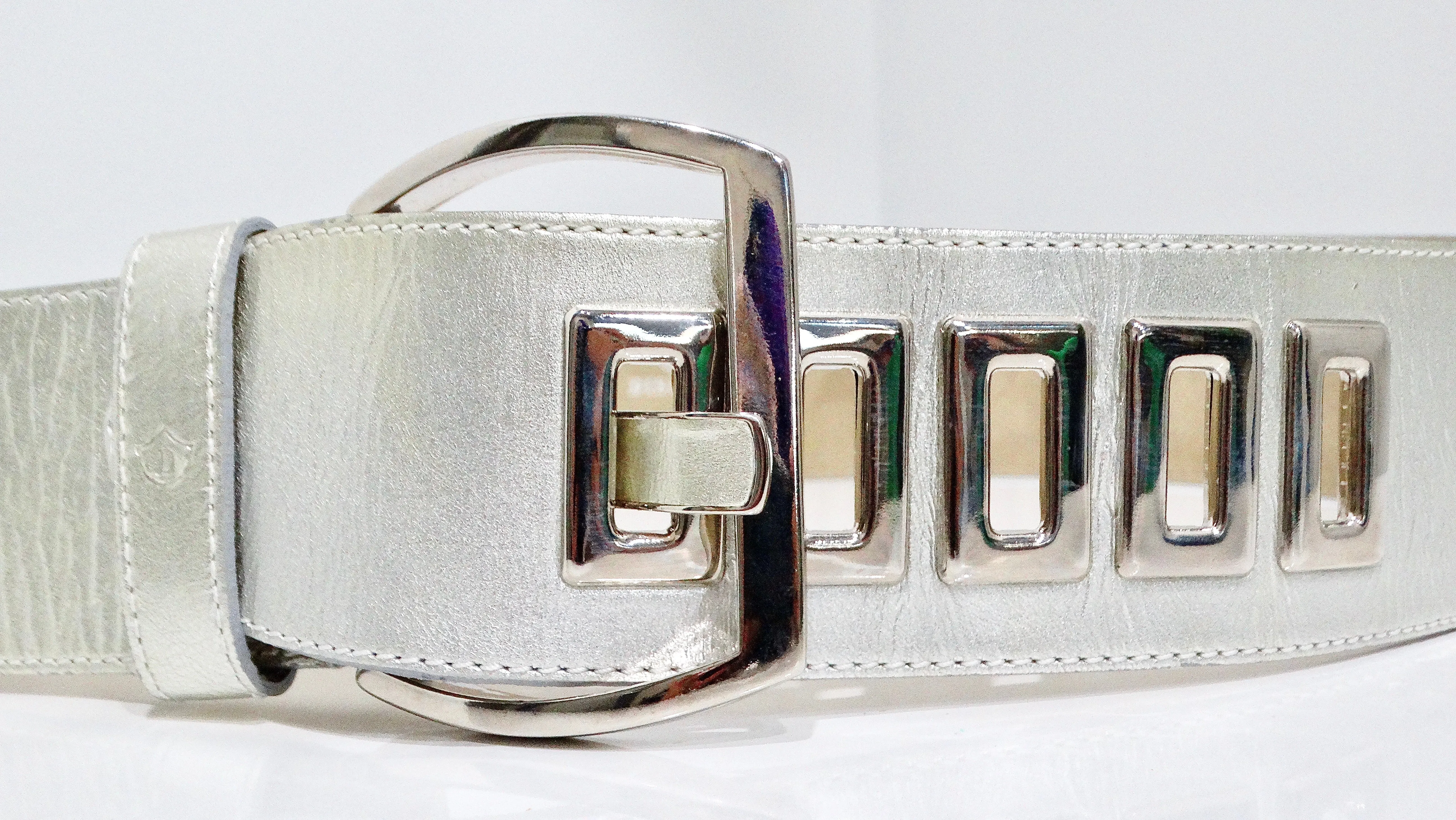 Dismero Patent Champagne Leather Belt