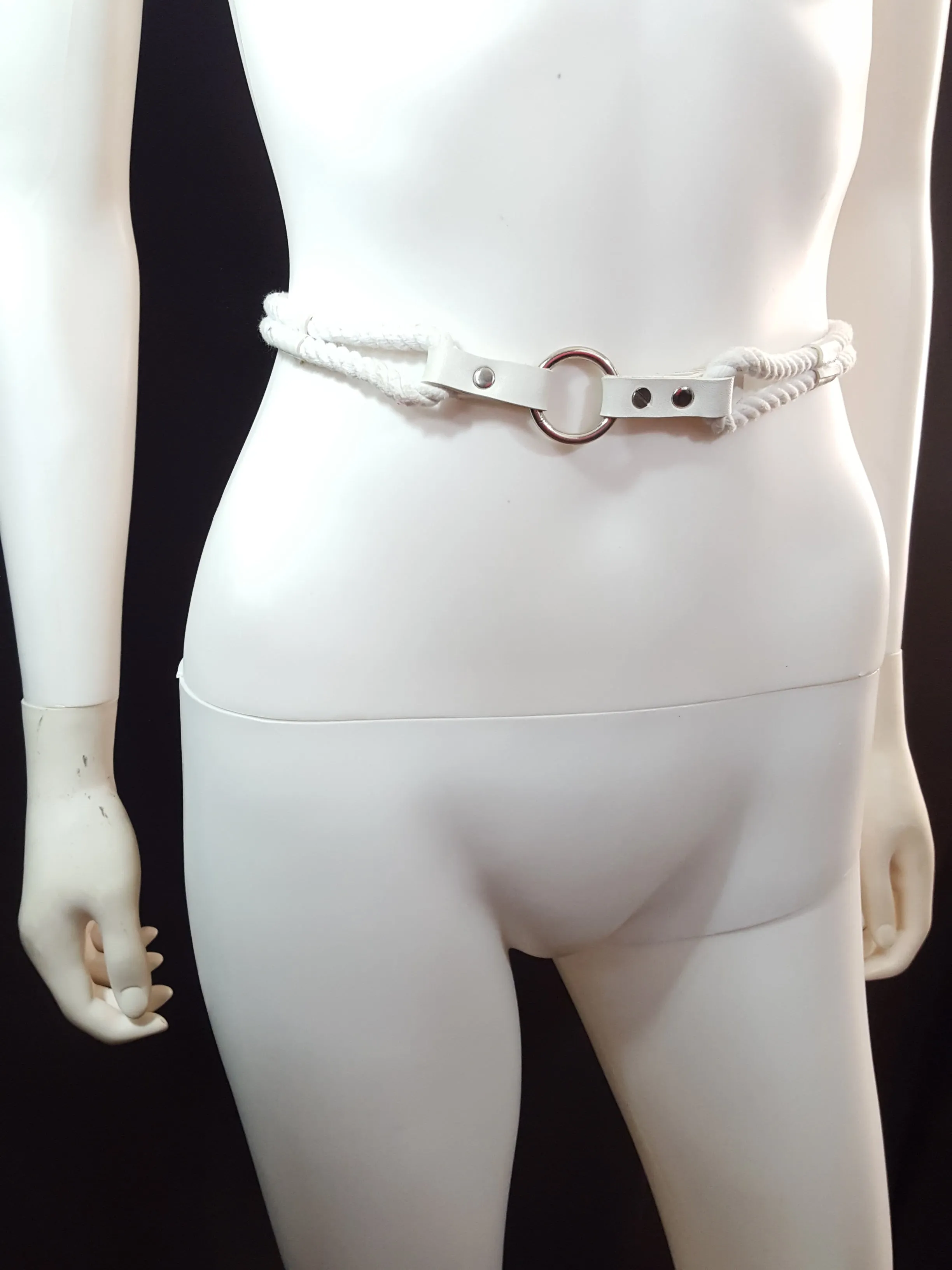 Rope & Leather Trim Belt Size Medium