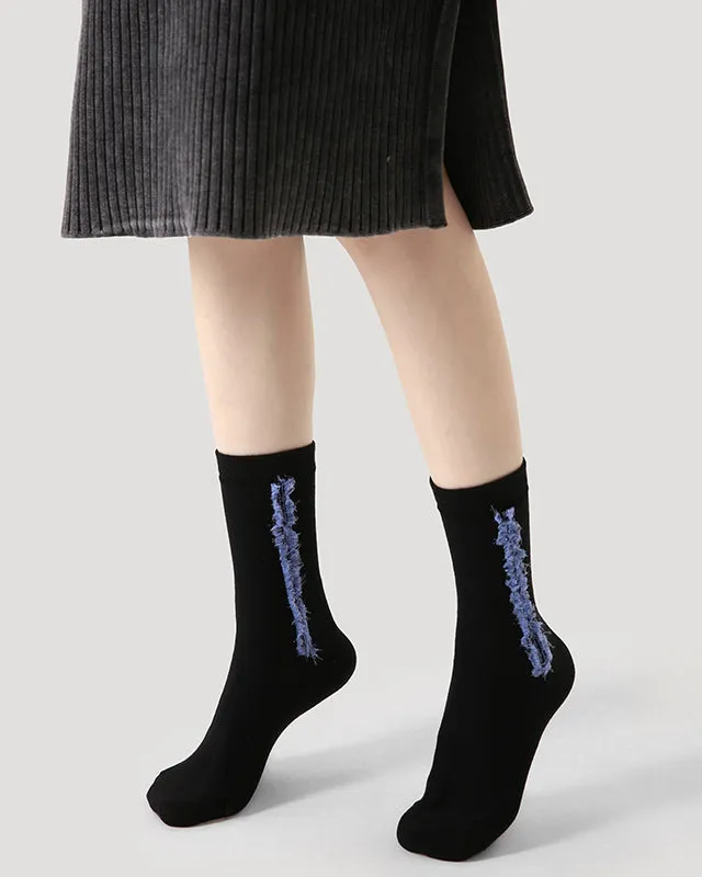 Sweetnana F/W Trendy Crew Socks for Women, Vertical Stripes Design Minimalist Style Socks, Can be Worn on Both Sides.