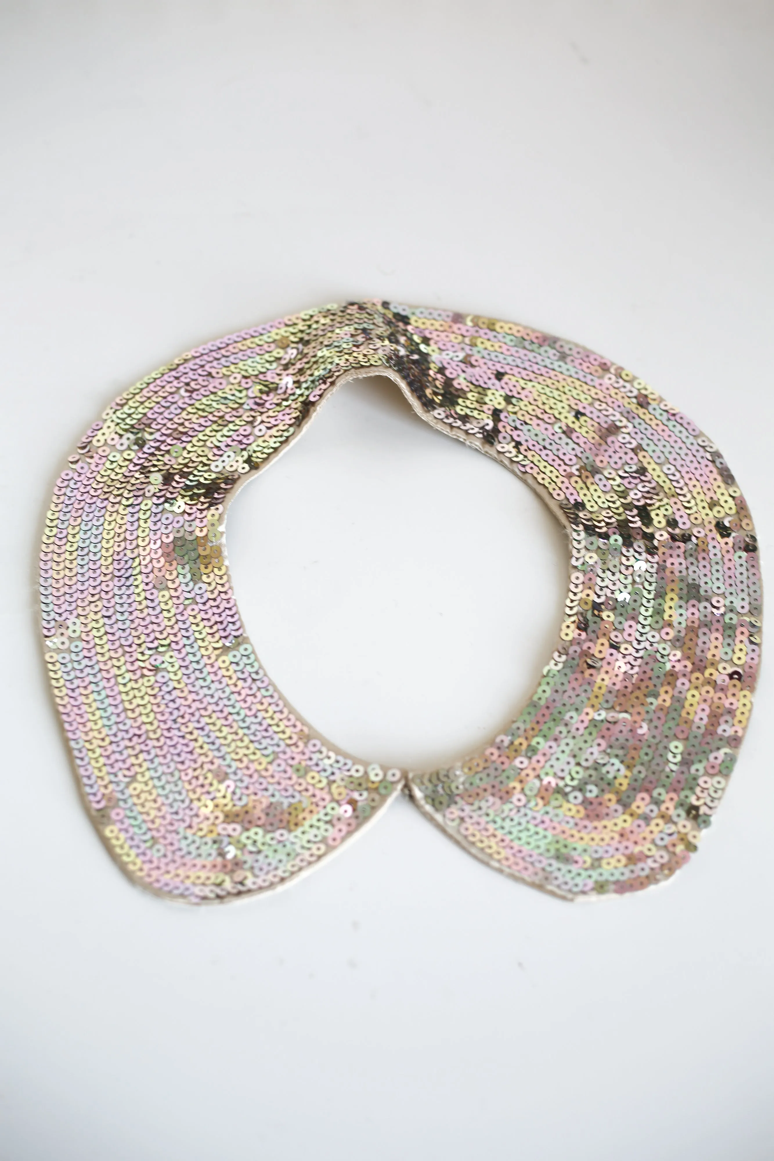 Vintage 1970s Iridescent Sequin Collar