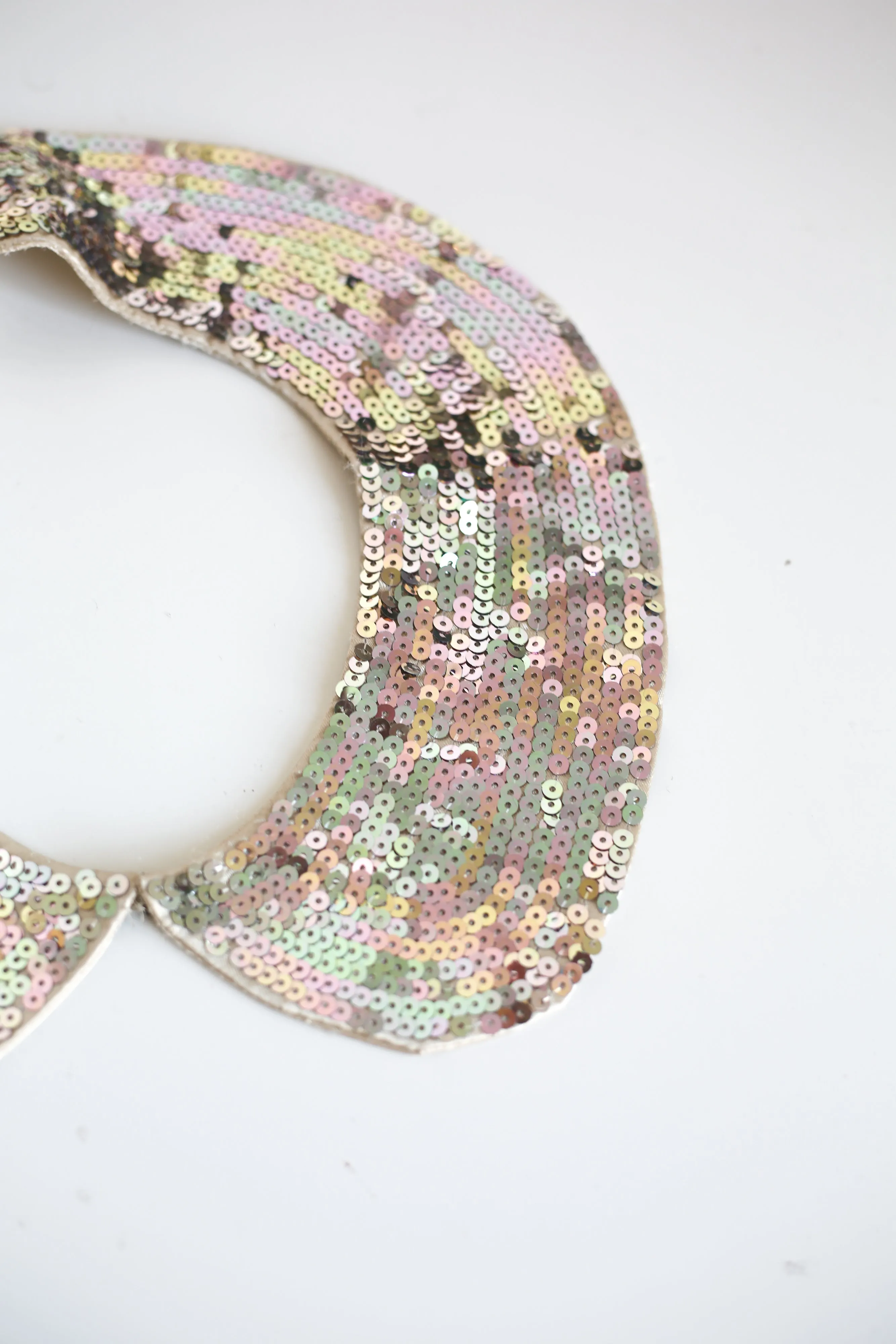 Vintage 1970s Iridescent Sequin Collar