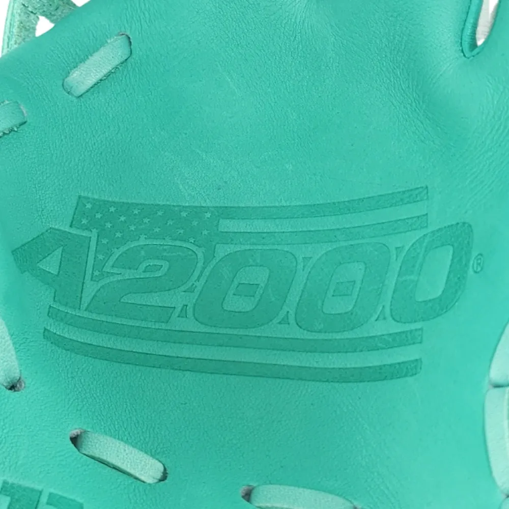 Wilson Custom "The Mint" A2000 1786 11.5" Infield Glove: White and Teal